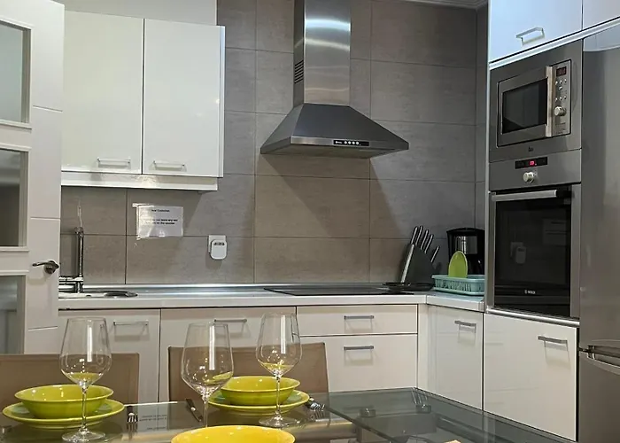 Apartamento Easo Amplio Y Funcional Cerca De La Playa. *