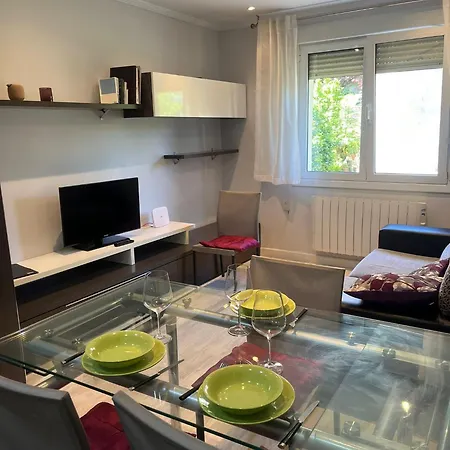 Апартаменты Easo Amplio Y Funcional Cerca De La Playa. *